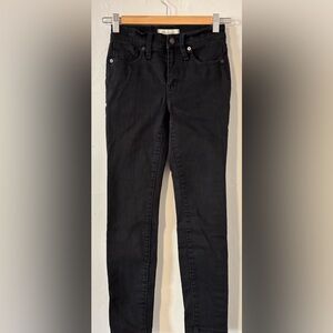 Madewell 9" Mid-Rise Skinny Black Jeans in Women’s Size 23P